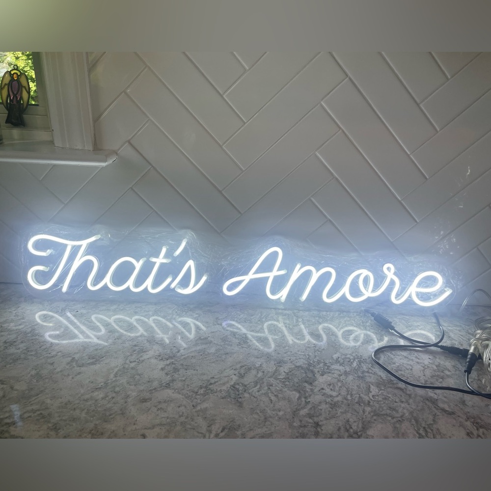 That’s Amore LED Sign
